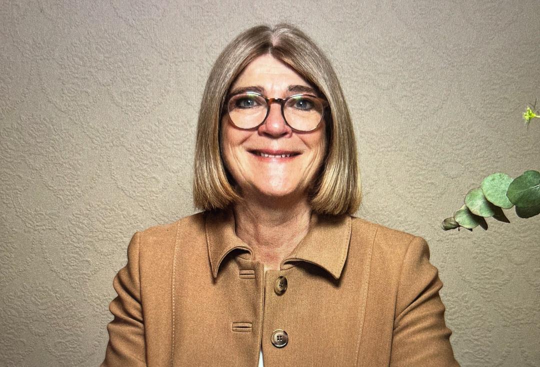 A photograph of Rachel Hawley